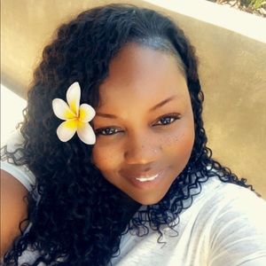 Meet your Posher, Latasha